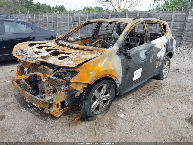 2T3RFREV4EW149089 Toyota Rav4 Xle