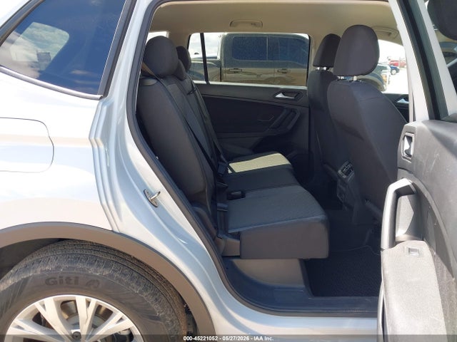 3VV1B7AX4KM061470 Volkswagen Tiguan 2.0t S