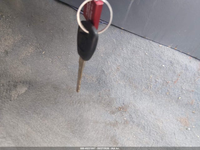 45221057 :رقم المزاد ، 1HGES16122L007234 vin ، 2002 Honda Civic Dx مزاد بيع