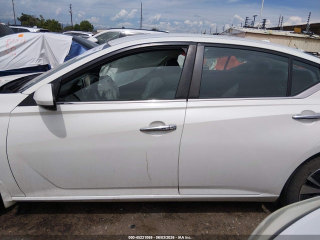 Продаж на аукціоні авто 2022 Nissan Altima Sv Fwd, vin: 1N4BL4DV4NN357355, номер лоту: 45221069
