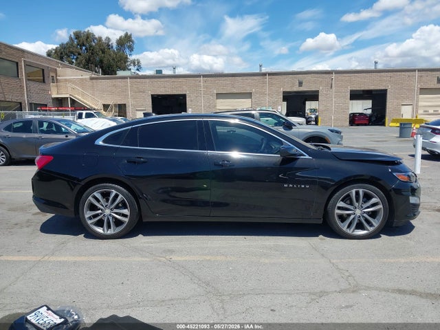 1G1ZD5ST7NF144447 Chevrolet Malibu Fwd Lt