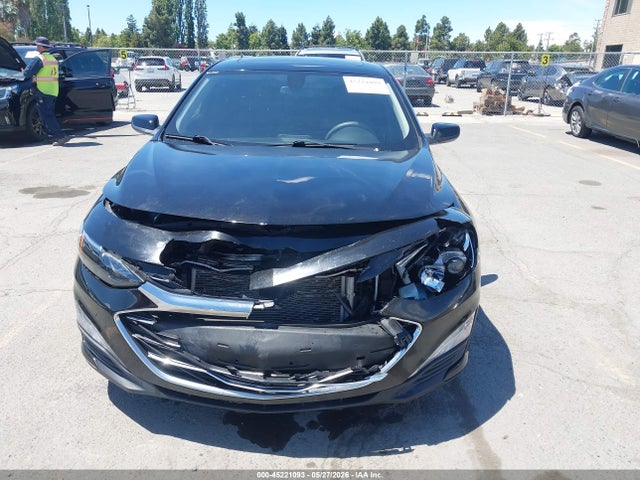 1G1ZD5ST7NF144447 Chevrolet Malibu Fwd Lt