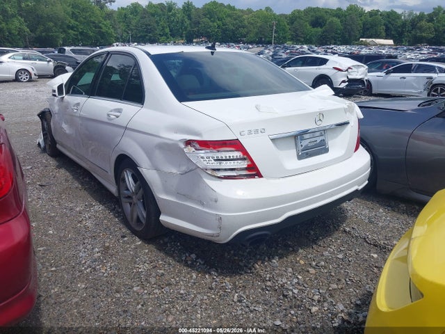 Продаж на аукціоні авто 2013 Mercedes-benz C 250 Sport, vin: WDDGF4HB3DR291756, номер лоту: 45221094