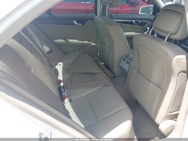 Продаж на аукціоні авто 2013 Mercedes-benz C 250 Sport, vin: WDDGF4HB3DR291756, номер лоту: 45221094