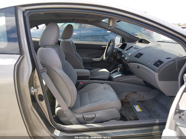 45221108 :رقم المزاد ، 2HGFG12896H573984 vin ، 2006 Honda Civic Ex مزاد بيع