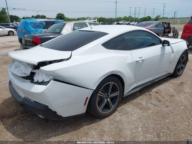 Ford Mustang Ecoboost Fastback 2025 1FA6P8TH6S5124291 Image 4