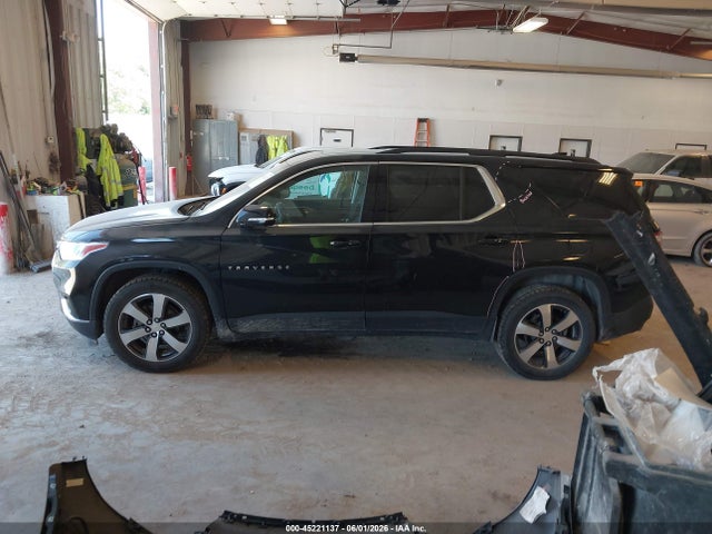 Продажа на аукционе авто 2020 Chevrolet Traverse Awd Lt Leather, vin: 1GNEVHKW0LJ263120, номер лота: 45221137