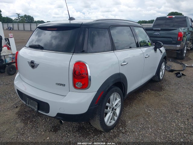 45221147 :رقم المزاد ، WMWZB3C5XBWM00283 vin ، 2011 Mini Cooper Countryman مزاد بيع