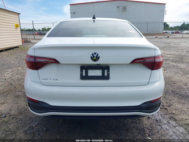 Продажа на аукционе авто 2024 Volkswagen Jetta 1.5t Sport, vin: 3VWBM7BU2RM079085, номер лота: 45221158