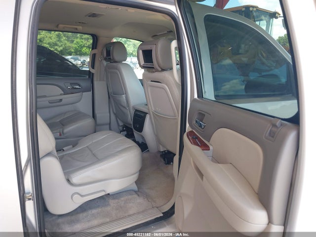 Aukcja sprzedaży 2011 Chevrolet Suburban 1500 Lt1, vin: 1GNSCJE09BR191812, numer aukcji: 45221182