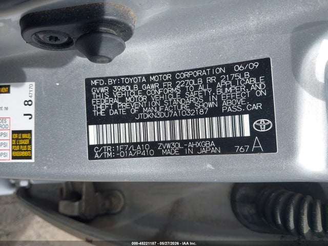 45221187 :رقم المزاد ، JTDKN3DU7A1032187 vin ، 2010 Toyota Prius Iv مزاد بيع