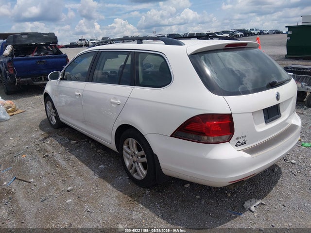 45221195 :رقم المزاد ، 3VWTL7AJ1AM697713 vin ، 2010 Volkswagen Jetta Tdi مزاد بيع