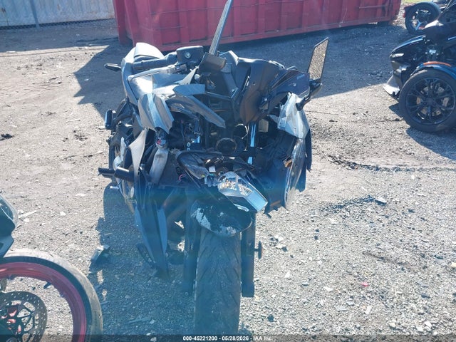 Kawasaki Ex650 J 2018 JKAEXEJ16JDA02543 Image 5