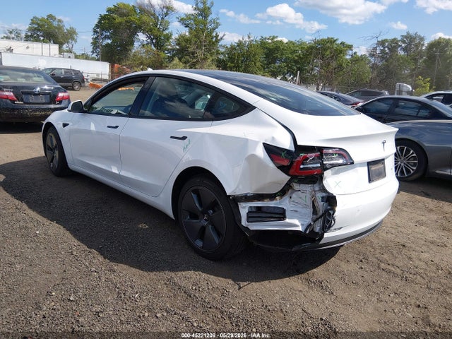 45221208 :رقم المزاد ، 5YJ3E1EB1NF262309 vin ، 2022 Tesla Model 3 Long Range Dual Motor All-wheel Drive مزاد بيع
