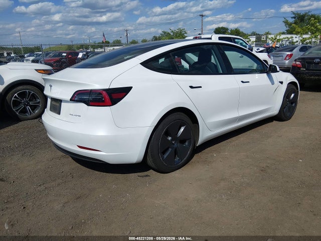 45221208 :رقم المزاد ، 5YJ3E1EB1NF262309 vin ، 2022 Tesla Model 3 Long Range Dual Motor All-wheel Drive مزاد بيع
