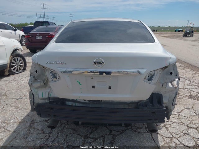 Nissan Altima 2.5 S 2016 1N4AL3AP7GN357722 Image 17