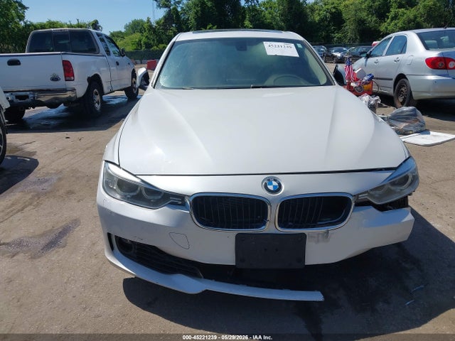 2013 Bmw Activehybrid 3 მანქანა იყიდება აუქციონზე, vin: WBA3F9C57DF484210, აუქციონის ნომერი: 45221239