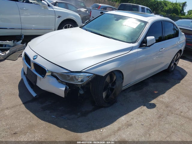 2013 Bmw Activehybrid 3 მანქანა იყიდება აუქციონზე, vin: WBA3F9C57DF484210, აუქციონის ნომერი: 45221239