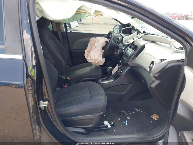 Chevrolet Sonic Lt Auto 2015 1G1JC5SH5F4141569 Image 5