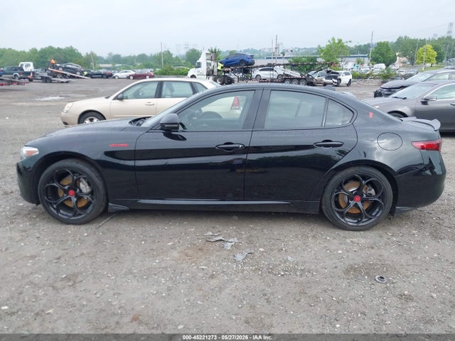 Alfa Romeo Giulia Awd 2018 ZARFAEDN5J7592892 Image 13