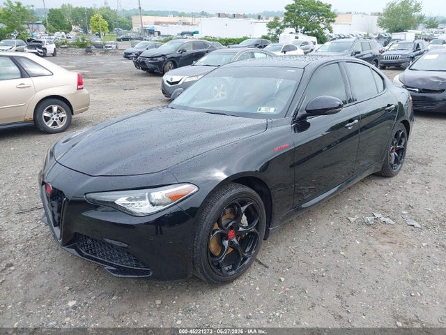 Alfa Romeo Giulia Awd 2018 ZARFAEDN5J7592892 Image 2