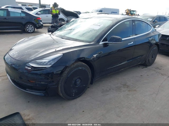 2020 Tesla Model 3 Long Range Dual Motor All-wheel Drive მანქანა იყიდება აუქციონზე, vin: 5YJ3E1EB8LF666270, აუქციონის ნომერი: 45221286