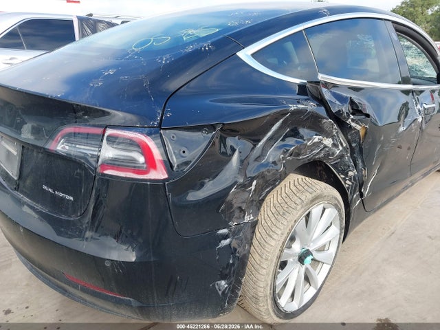 2020 Tesla Model 3 Long Range Dual Motor All-wheel Drive მანქანა იყიდება აუქციონზე, vin: 5YJ3E1EB8LF666270, აუქციონის ნომერი: 45221286