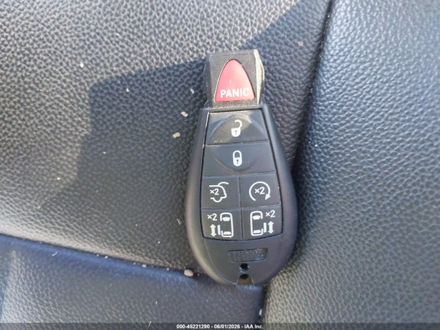 45221290 :رقم المزاد ، 2C4RC1BG6GR247439 vin ، 2016 Chrysler Town & Country Touring مزاد بيع