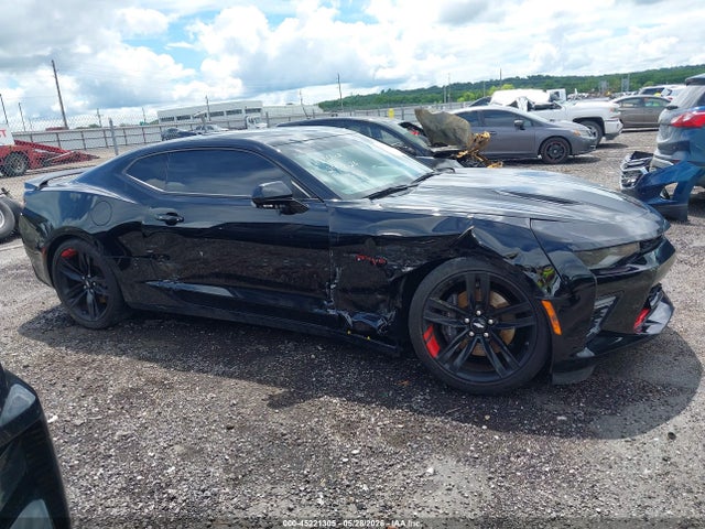 45221305 :رقم المزاد ، 1G1FH1R72H0215697 vin ، 2017 Chevrolet Camaro 2ss مزاد بيع