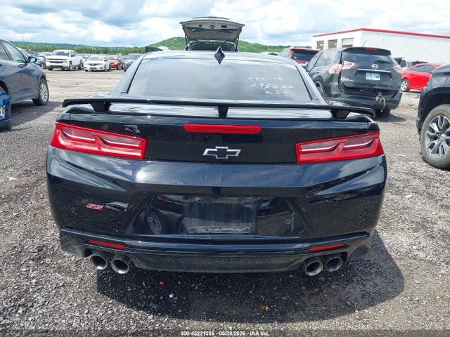 45221305 :رقم المزاد ، 1G1FH1R72H0215697 vin ، 2017 Chevrolet Camaro 2ss مزاد بيع