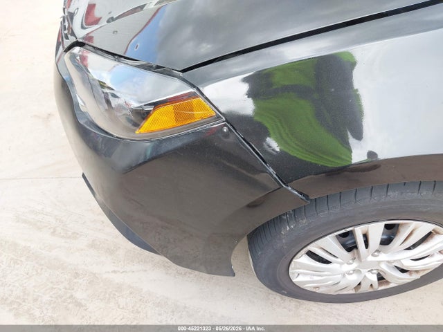 45221323 :رقم المزاد ، 5YFBURHE1FP253909 vin ، 2015 Toyota Corolla S Plus مزاد بيع