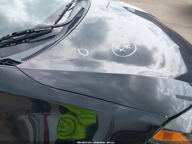 45221323 :رقم المزاد ، 5YFBURHE1FP253909 vin ، 2015 Toyota Corolla S Plus مزاد بيع