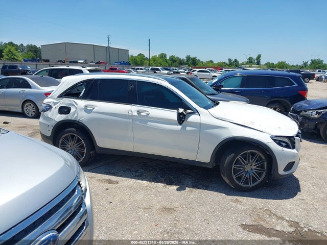2018 Mercedes-benz Glc 300 მანქანა იყიდება აუქციონზე, vin: WDC0G4JBXJV065942, აუქციონის ნომერი: 45221340