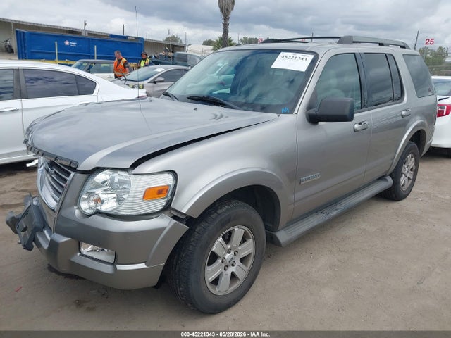 45221343 :رقم المزاد ، 1FMEU63E48UA04587 vin ، 2008 Ford Explorer Xlt مزاد بيع