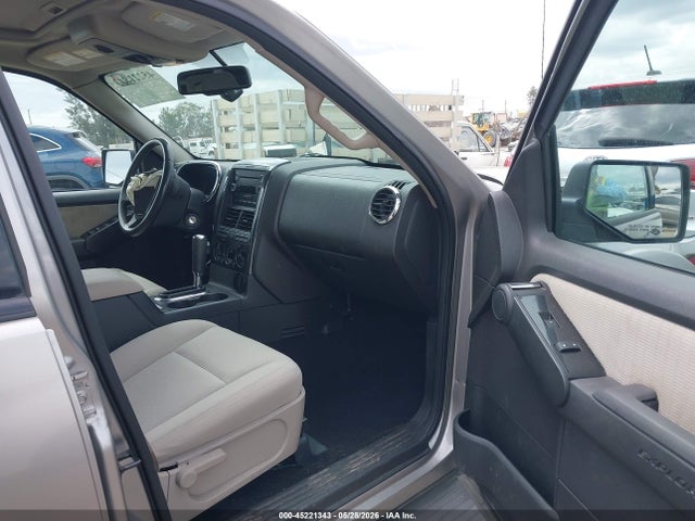 45221343 :رقم المزاد ، 1FMEU63E48UA04587 vin ، 2008 Ford Explorer Xlt مزاد بيع
