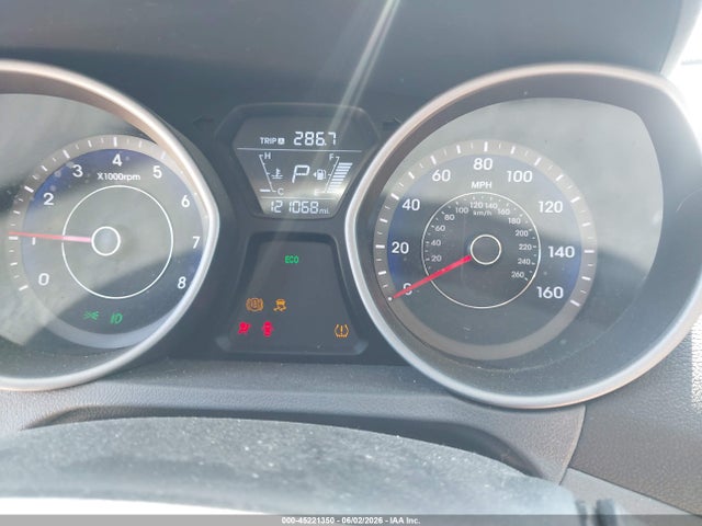 Продажа на аукционе авто 2015 Hyundai Elantra Se, vin: KMHDH4AEXFU235675, номер лота: 45221350