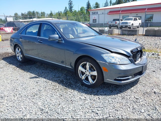 45221351 :رقم المزاد ، WDDNG7BBXAA324227 vin ، 2010 Mercedes-benz S 550 مزاد بيع