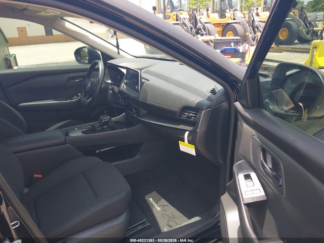 45221363 :رقم المزاد ، 5N1BT3AA5RC758089 vin ، 2024 Nissan Rogue S Fwd مزاد بيع