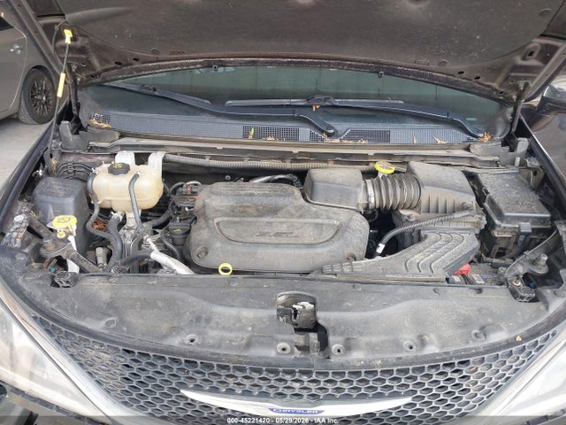 Продаж на аукціоні авто 2019 Chrysler Pacifica Limited, vin: 2C4RC1GG9KR561197, номер лоту: 45221420
