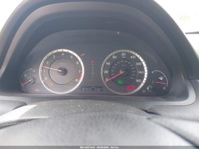45221432 :رقم المزاد ، 1HGCS12788A018454 vin ، 2008 Honda Accord 2.4 Ex مزاد بيع