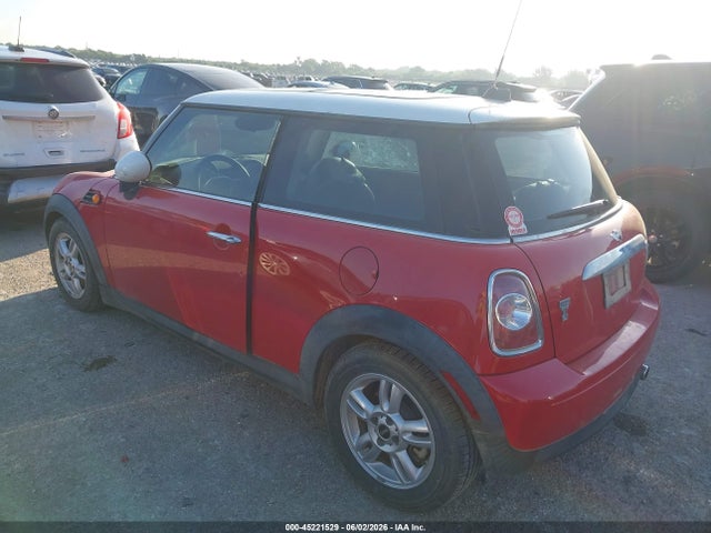 Продаж на аукціоні авто 2013 Mini Hardtop Cooper, vin: WMWSU3C55DT682400, номер лоту: 45221529