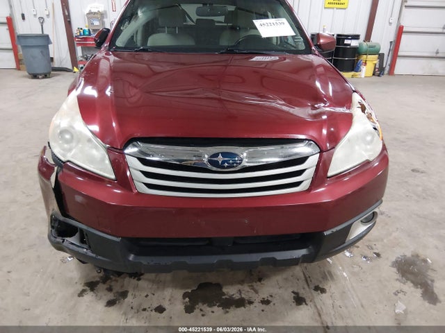 45221539 :رقم المزاد ، 4S4BRCCCXB3404832 vin ، 2011 Subaru Outback 2.5i Premium مزاد بيع