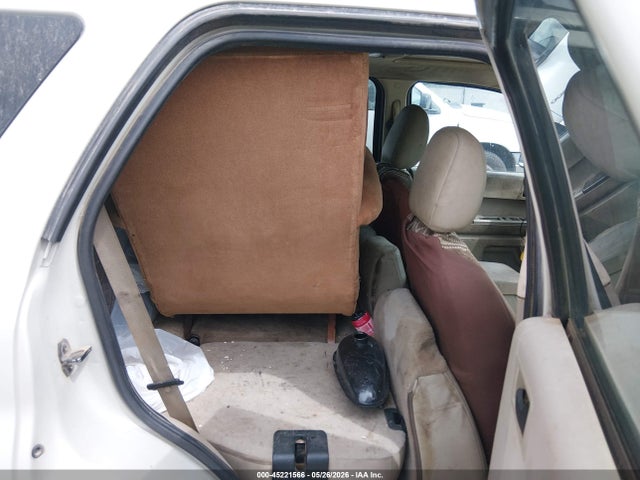 Продажа на аукционе авто 2008 Ford Escape Xlt, vin: 1FMCU03168KA95651, номер лота: 45221566