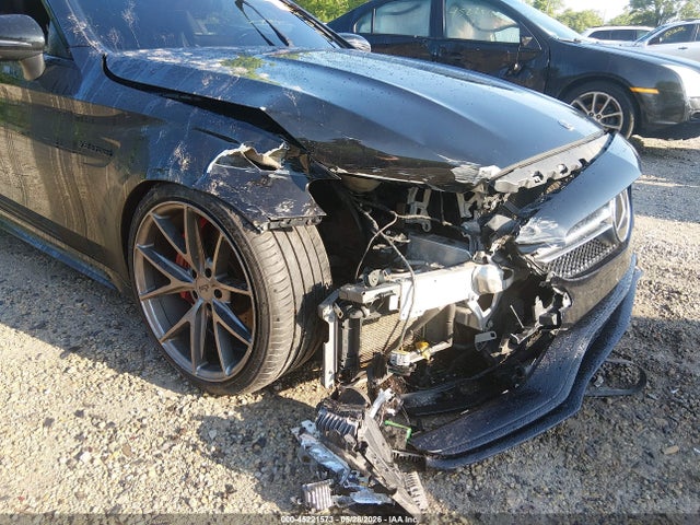 2018 Mercedes-benz Amg C 63 მანქანა იყიდება აუქციონზე, vin: WDDWJ8GB4JF668000, აუქციონის ნომერი: 45221573