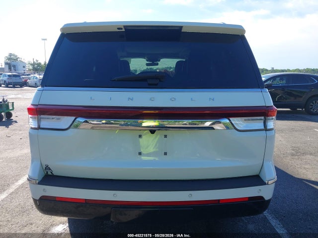 5LMJJ2LT0NEL02135 Lincoln Navigator Reserve