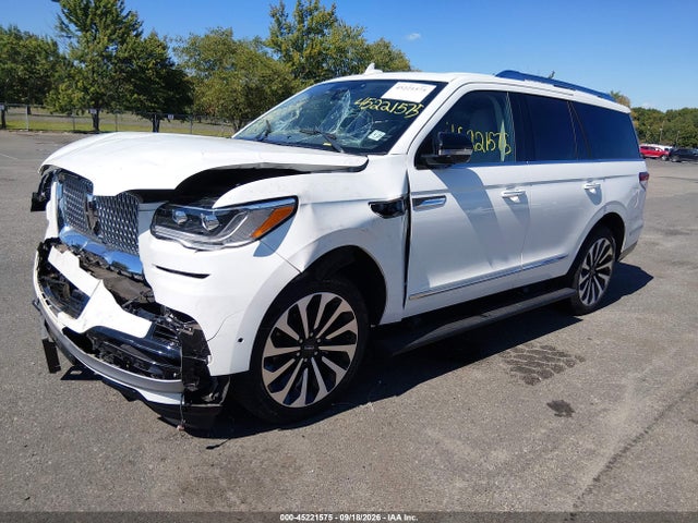 5LMJJ2LT0NEL02135 Lincoln Navigator Reserve