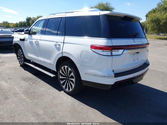 5LMJJ2LT0NEL02135 Lincoln Navigator Reserve