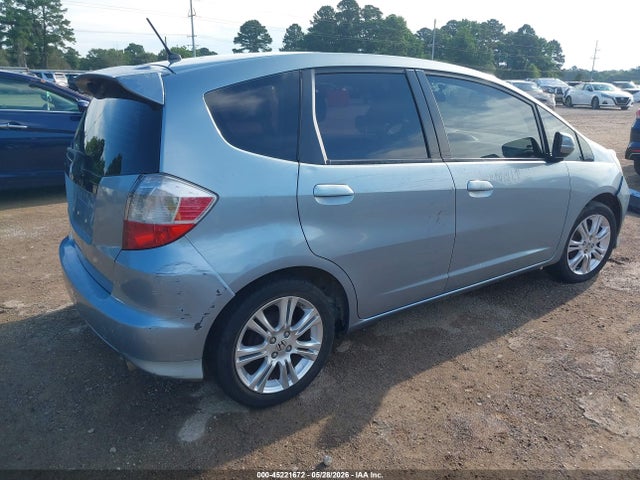 Продажа на аукционе авто 2011 Honda Fit Sport, vin: JHMGE8H52BC002749, номер лота: 45221672
