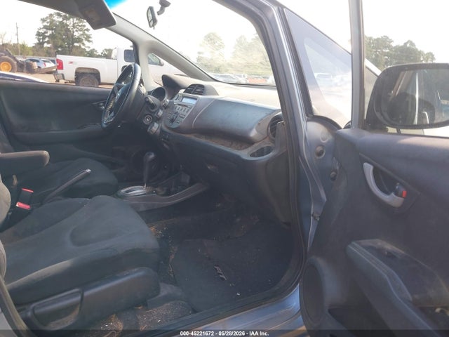 Продажа на аукционе авто 2011 Honda Fit Sport, vin: JHMGE8H52BC002749, номер лота: 45221672