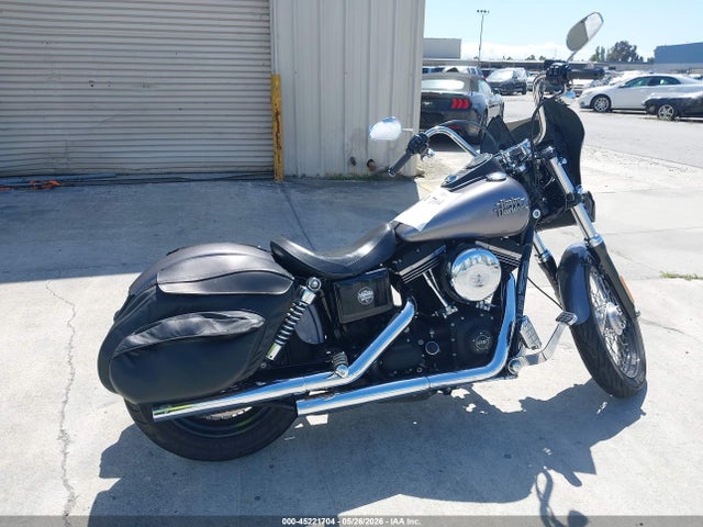 Harley-Davidson Fxdb Dyna Street Bob 2014 1HD1GXM18EC324779 Image 4